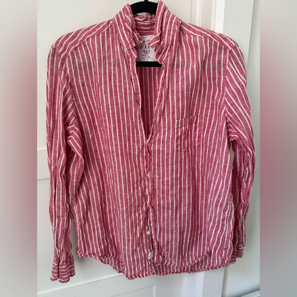 Frank & Eileen linen button down.  Size M